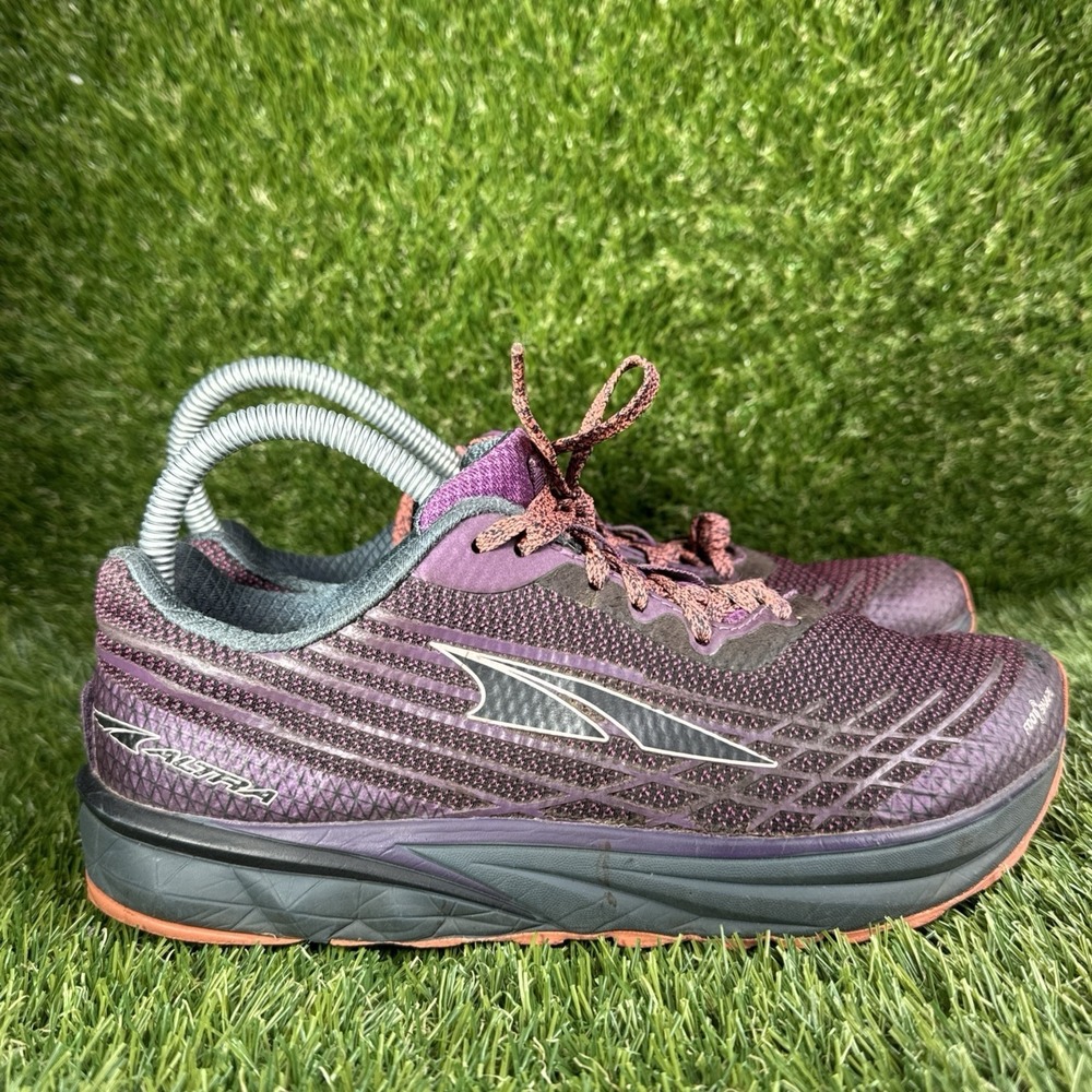 Altra Shoes Womens Size 7.5 Purple Timp 2 Trail Running Athletic Hiking Sneakers